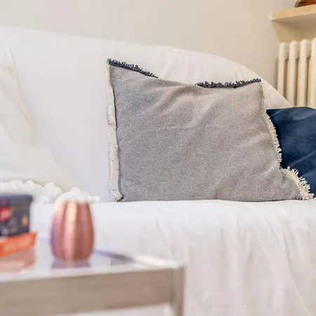 Apartment Hidden Nest *