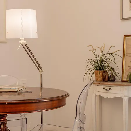 Apartment Hidden Nest