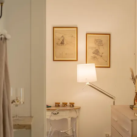 Hidden Nest * Florence